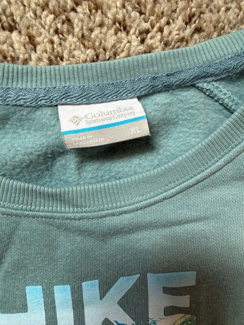COLUMBIA Crewneck